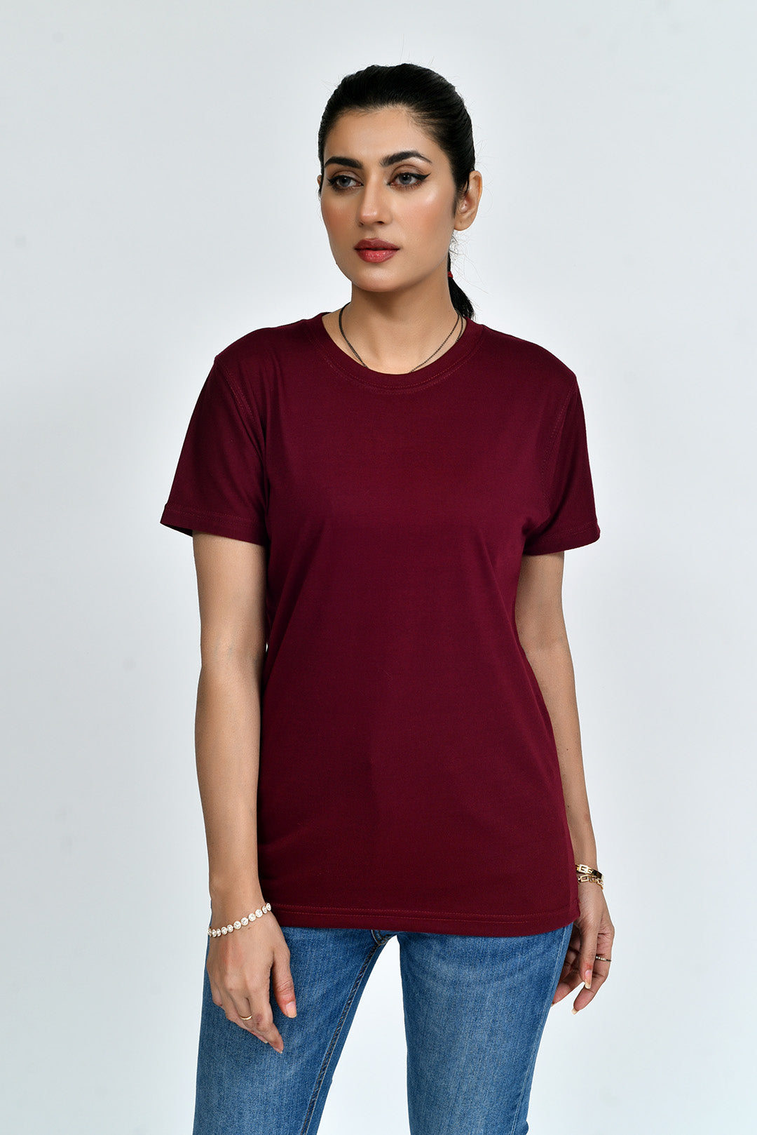 Maroon Basic t-shirt for women