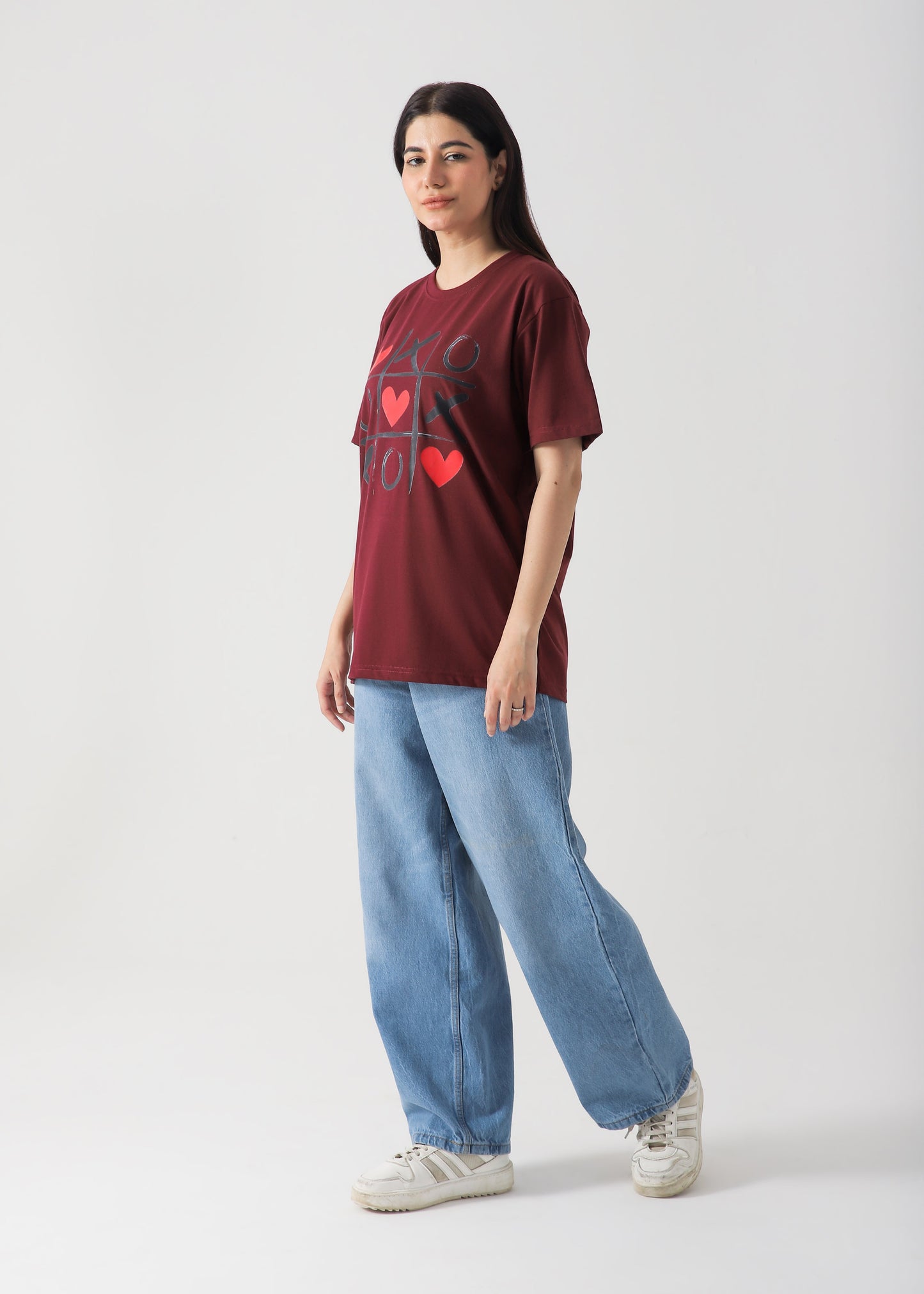 Tik Tac Toe Printed T-Shirt - Mehroon