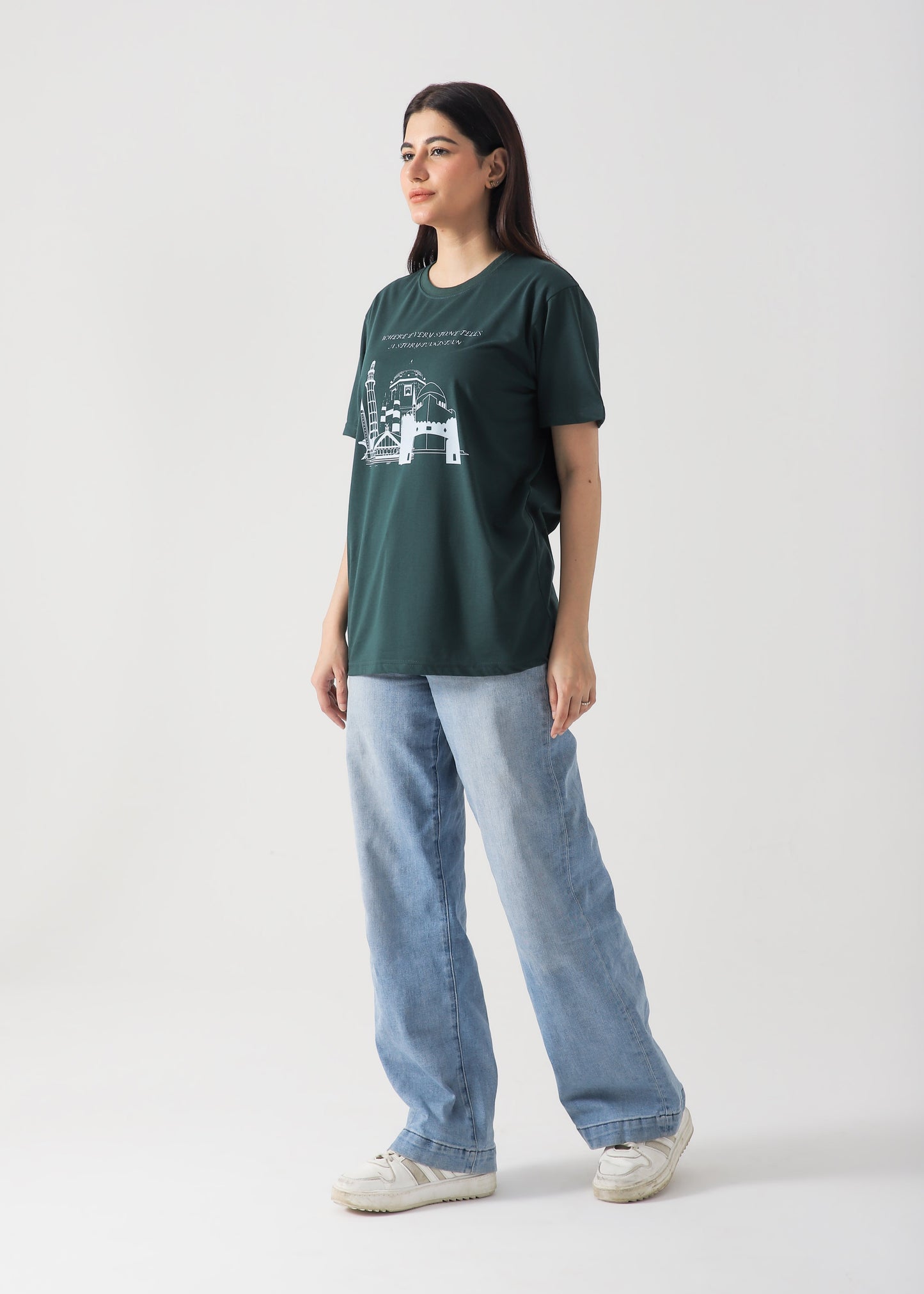 Wonders Printed T-Shirt -Bottle Green