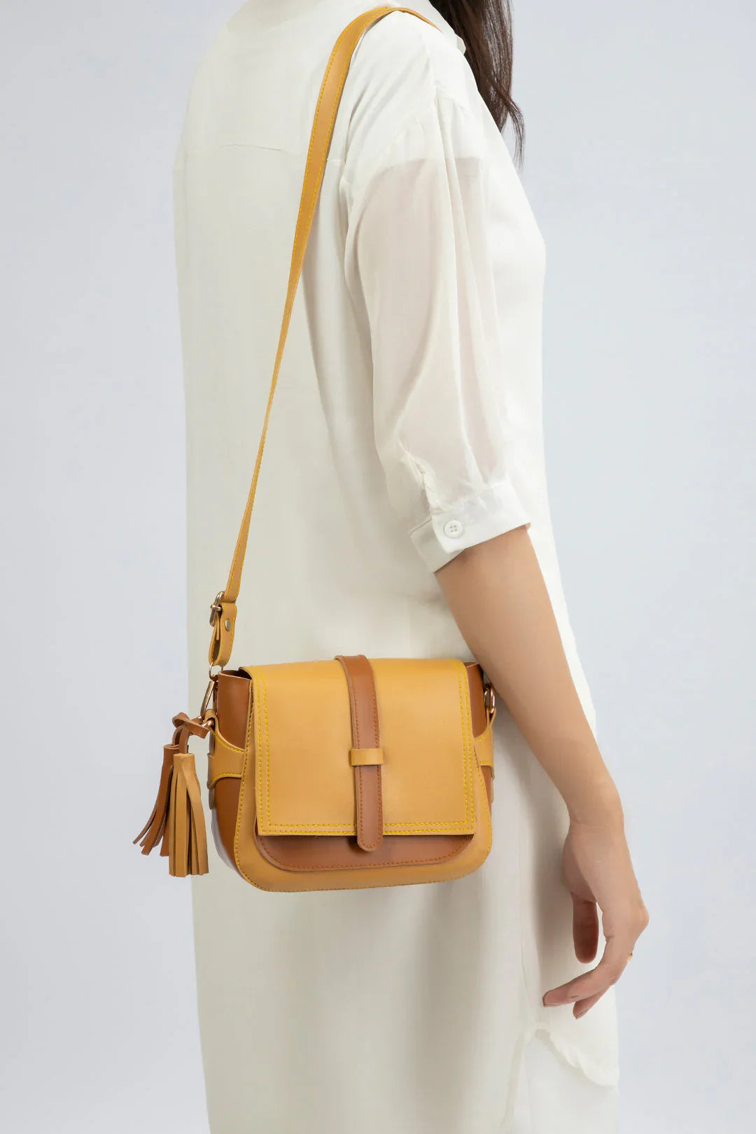 ZELBURRY CROSSBODY BAG -BEIGE